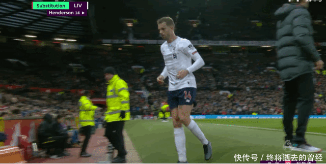 世体：巴萨曾想在21-22赛季签阿尔瓦雷斯，但最终选择了费兰