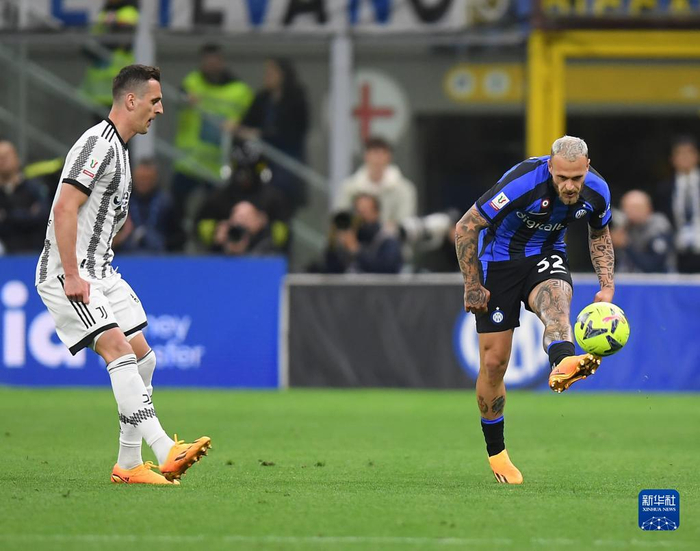 NBA-勇士VS爵士 库里火力全开