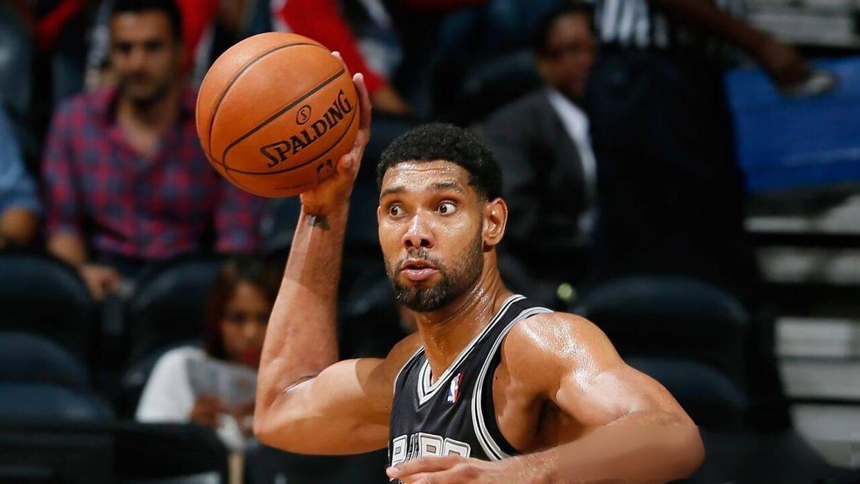 欧冠MVP遭降薪50万！31岁朱婷被列离队名单