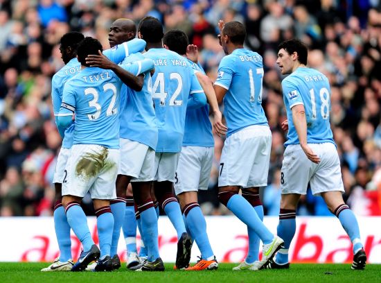 为什么球员喜欢在全垒打后回指教练席