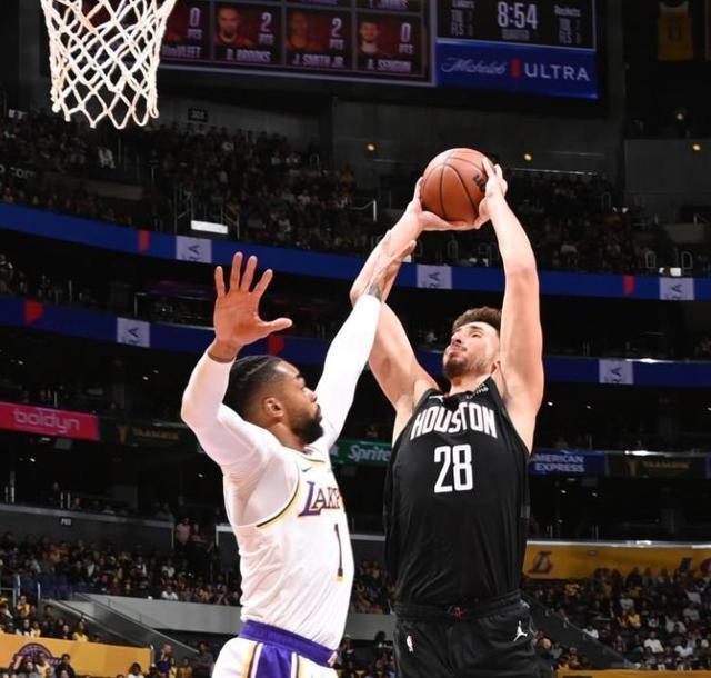 德天空：沃尔夫斯堡将激活盐贝健人低于1000万欧